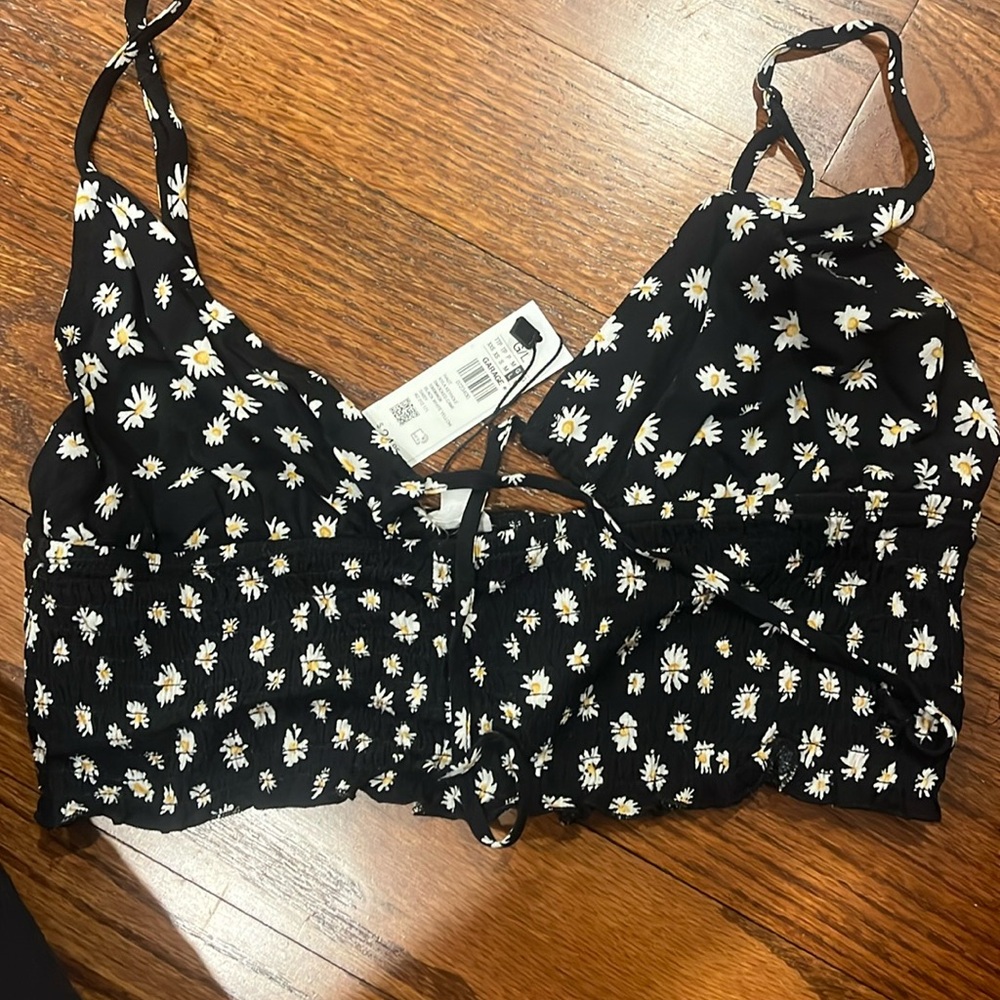 Garage floral crop tank top